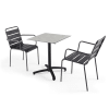 Ensemble table de jardin stratifié beton clair et 2 fauteuils gris
