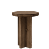 Taburete de madera maciza en tono nogal de 35x45cm