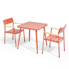 Quadratischer Gartentisch und 2 Sessel aus Aluminium/Holz Rot