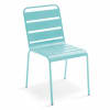 Chaise en métal turquoise