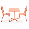 Ensemble table carrée de jardin inclinable et 2 chaises bistrot orange
