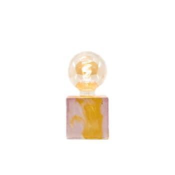 CUBE MARBRÉ - Lampe cube marbré en béton rose & jaune