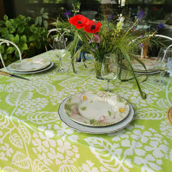 Hortensia - Nappe coton enduit verte carrée 160 x 160 cm