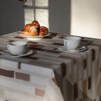 Rayure - Nappe en coton enduit chocolat rectangle 160 x 200 cm