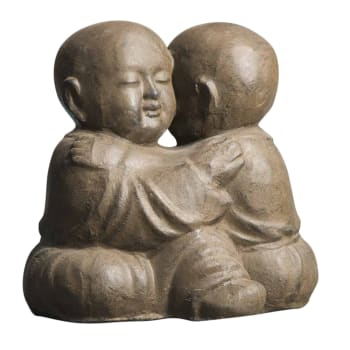 Estatua monjes shaolín abrazados con pátina marrón envejecido 50 cm