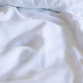 Les essentiels - Taie d'oreiller en lin lavé blanc 65x65