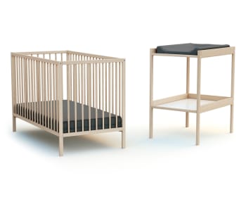 Cama y cambiador para la habitación del bebé en madera