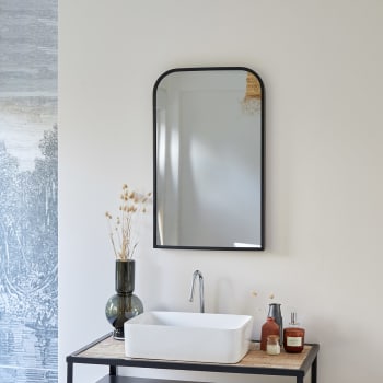 Nordic - Spiegel aus Metall 80x50 cm