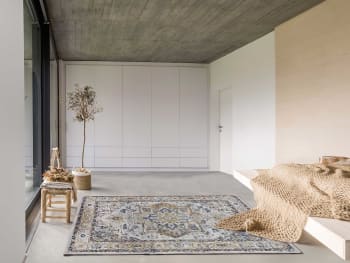 Grauer Vintage-Teppich – Waschbar, Rutschfest, Niedriger Flor, Für Wohnzimmer, Büro & Schlafzimmer