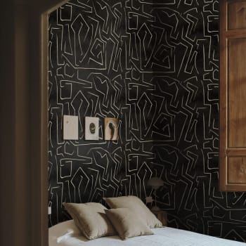 MODERNE - Papel Pintado Graffiti Negro y Dorado con Rayas Abstractas 250x200 cm