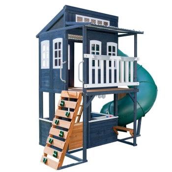 Maisonnette bleue en bois avec toboggan tubulaire