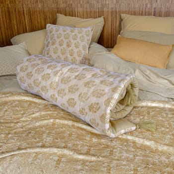 Dori - Couvre canapé en coton et velours jaune 180cm