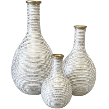 Trio de vases artisanaux blanc et or en céramique