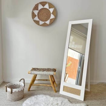 Atlas - Espejo de pie de madera maciza en tono blanco 160x52cm