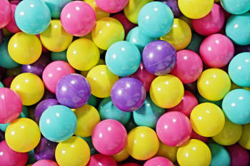 Balles Pour Piscine à Balles - 100 Boules Colorées 6 Cm - Pour Bébés Et Enfants - Sans BPA, Lavables