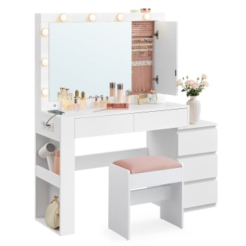 Coiffeuse Camille Du Monde | Ventana Blog