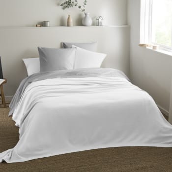 Couvre-Lit Matelassé Joana 220x240 Cm - Jersey Microfibre Doux Et Respirant