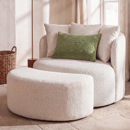 Rundes Sofa mit passendem Hocker, 1/2-Sitzer, aus elfenbeinfarbenem Webstoff Teese