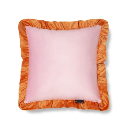 Kissen aus bedrucktem Samt mit plissiertem Volant, orange und rosa RUFFLE
