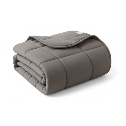 Couette t L g re Anti Transpiration Microfibre 240x260 Cm Brise 