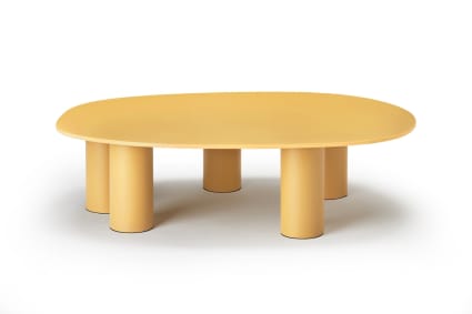 Table basse design en métal jaune Hyppo | Maisons du Monde