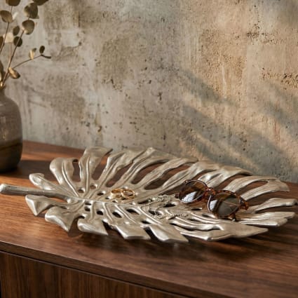 Dekoschale aus Aluminium, silber