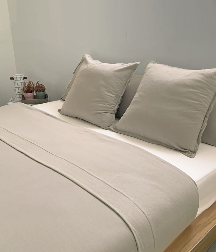 Sábana de 100% algodón gris cama 150 cm con almohadas | Maisons du Monde