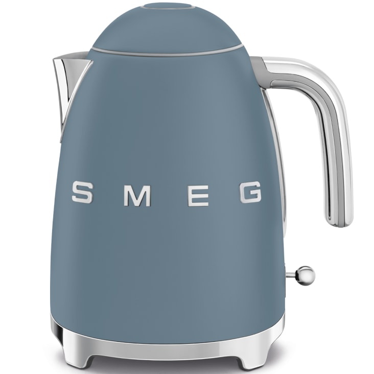 Bouilloire électrique à température réglable Années 50 SMEG Rose