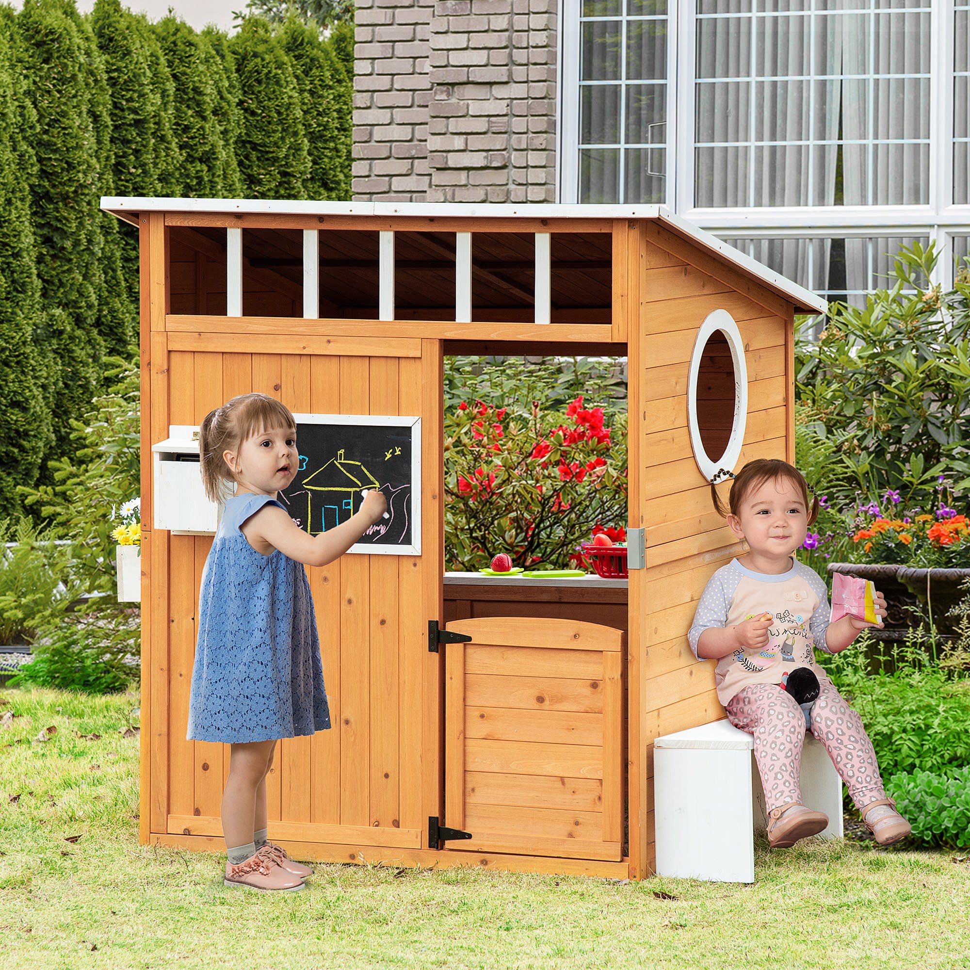 Casetta per bambini con finestre e panca legno naturale bianco