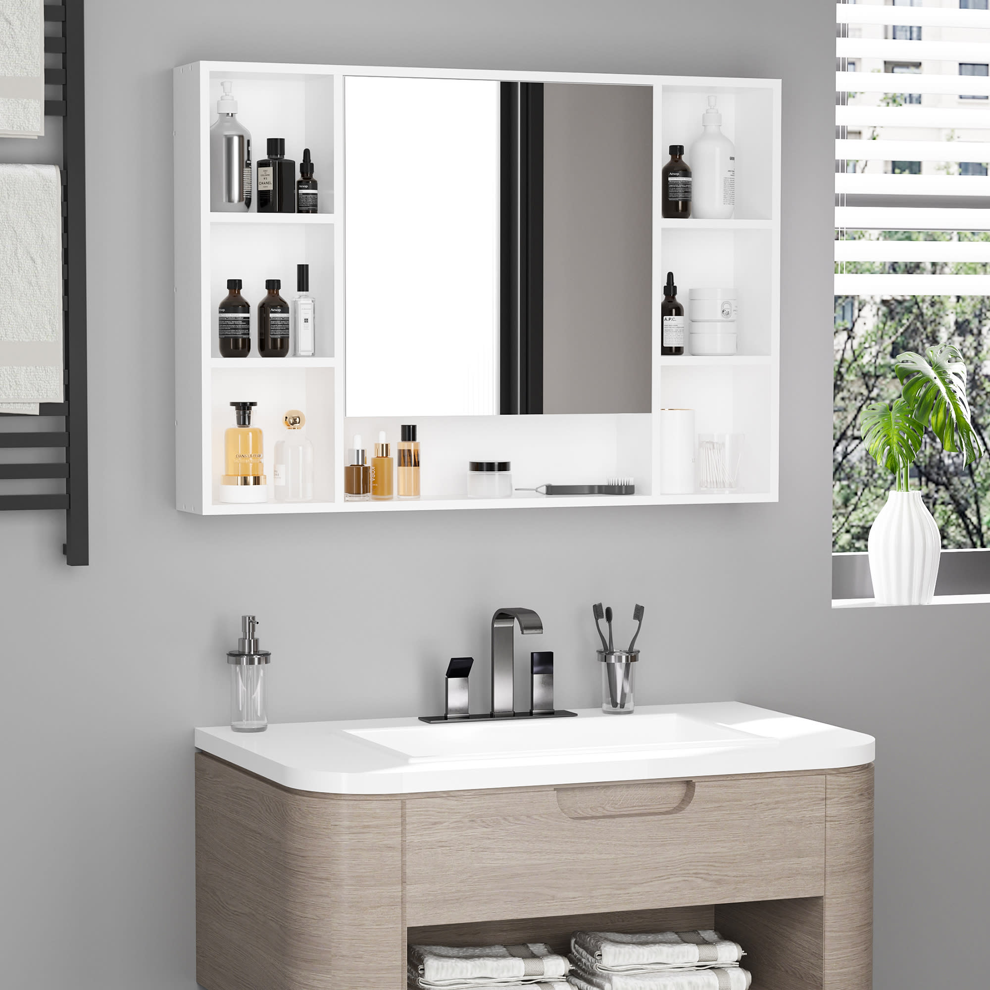 Specchiera bagno con mensole aperte e anta specchiata in legno bianco