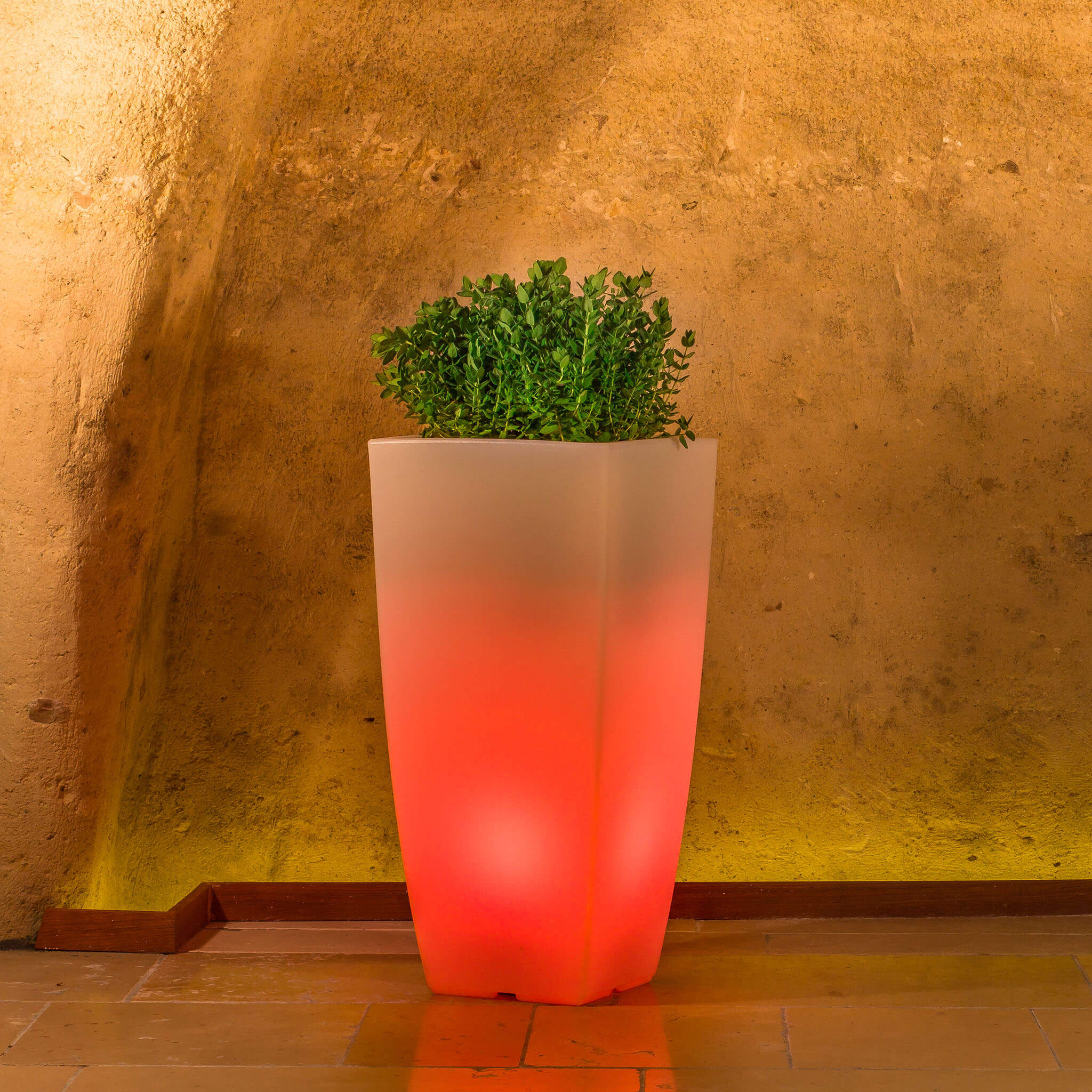 Vaso di fiori con luci solari led da esterno balcone e giardino