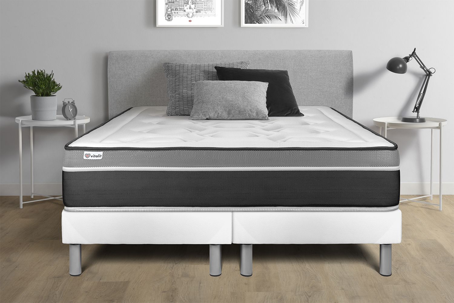 Matelas 140 x 200 cm Ressorts ensachés et Mémoire de forme VITAL CARE Matelas 140 x 200 cm Ressorts ensachés et Mémoire de forme VITAL CARE