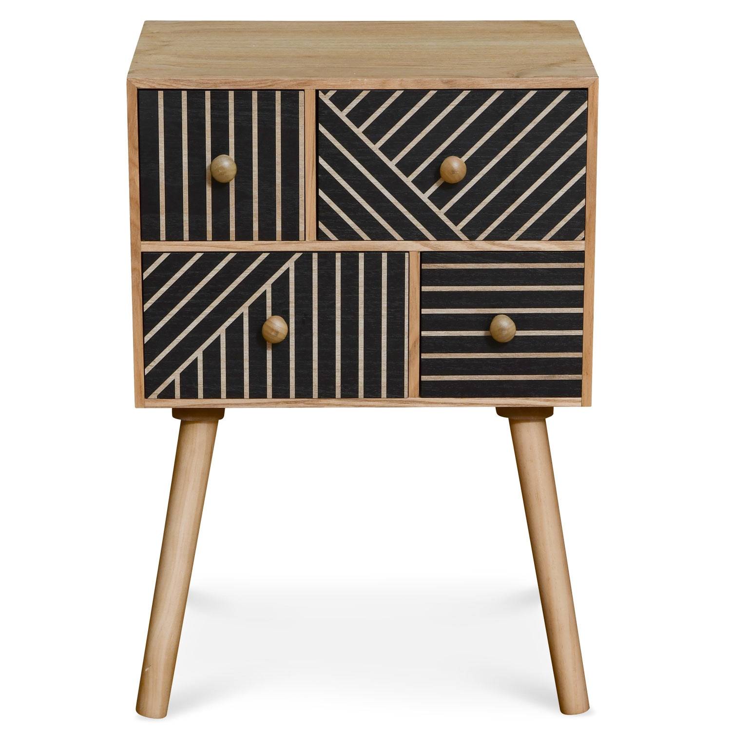 Table de chevet 4 tiroirs en bois avec motifs géométriques