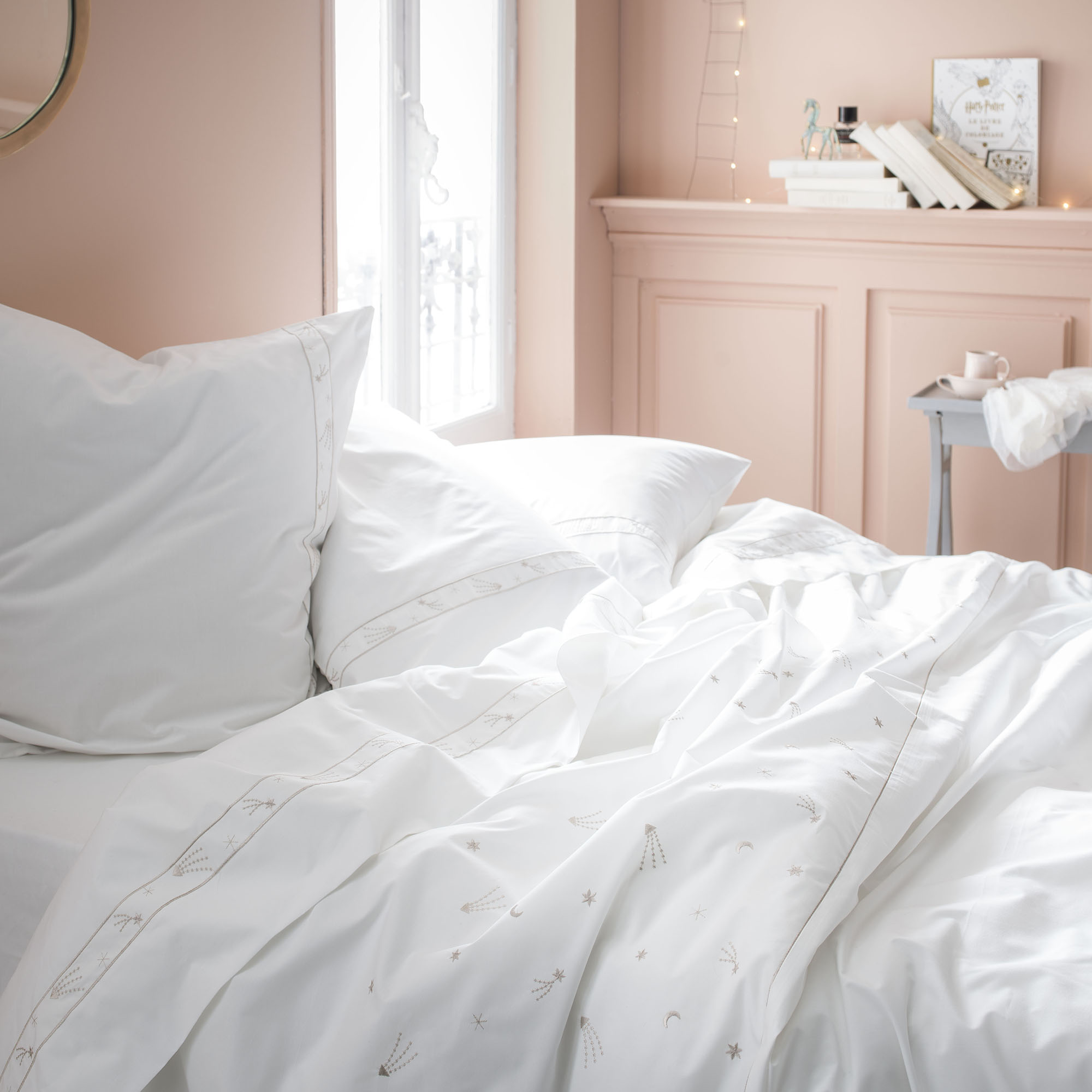 Housse de couette brodée en percale de coton blanc 260x240 Housse de couette brodée en percale de coton blanc 260x240