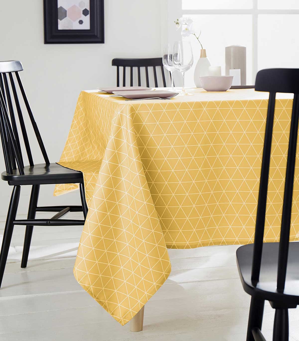 nappe rectangulaire "scandinave" polyester jaune tournesol 150x200 cm