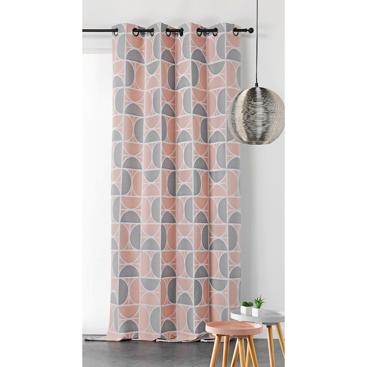 Rideau upcyclé aux impressions seventies polyester rose 250x145 Rideau upcyclé aux impressions seventies polyester rose 250x145