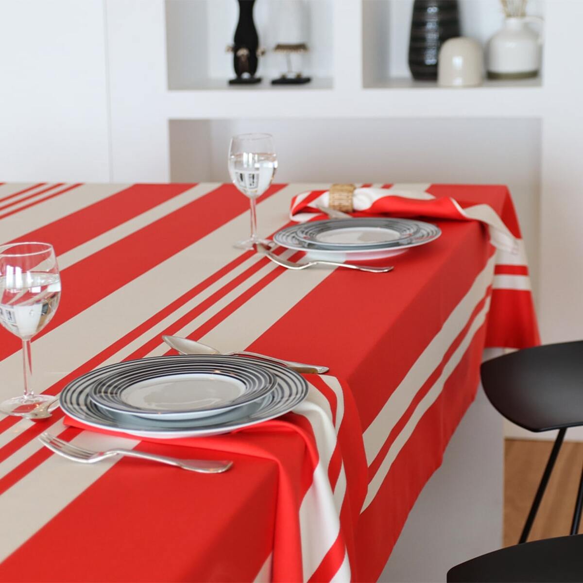 Nappe coton Rouge 180x180 cm Nappe coton Rouge 180x180 cm