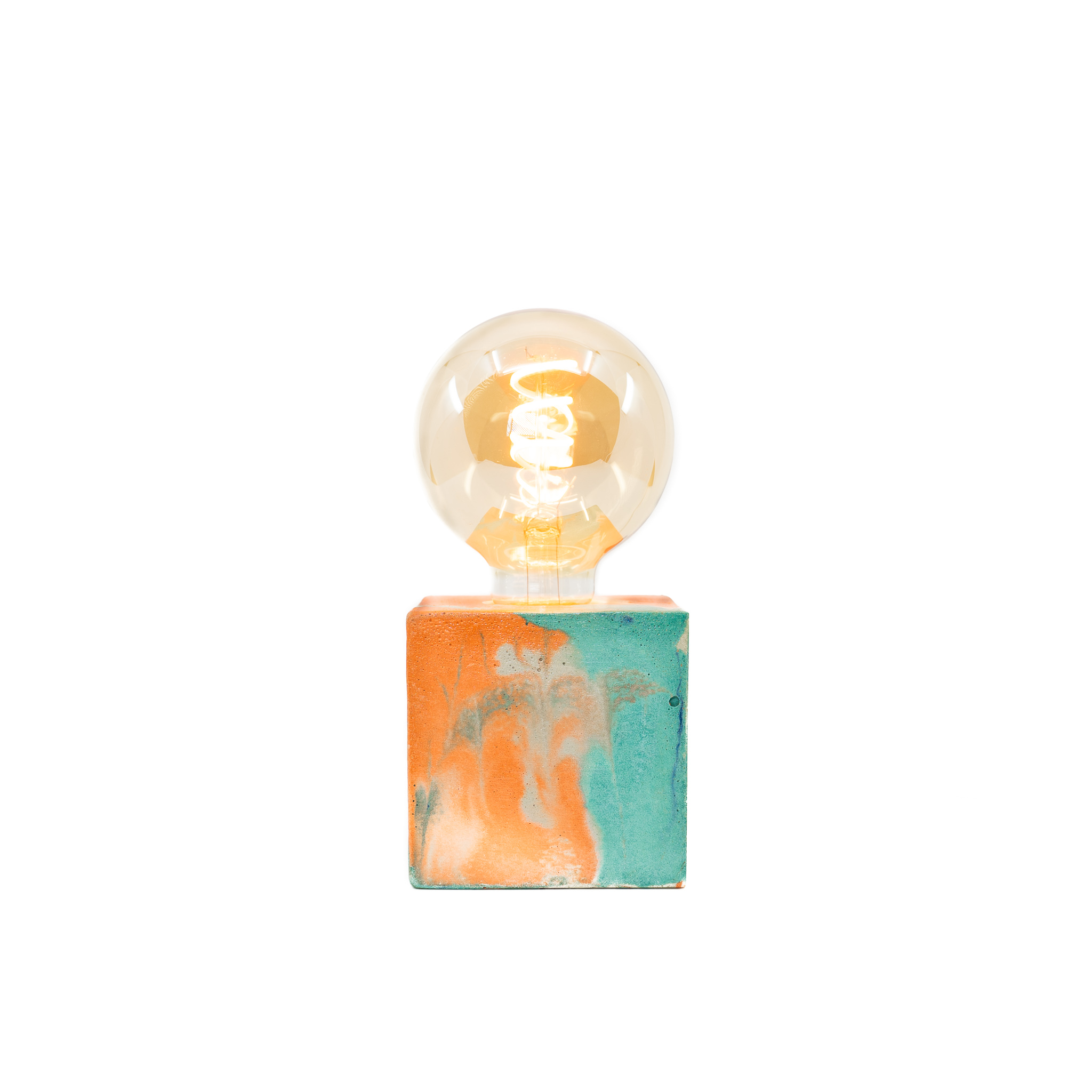 Lampe cube marbré en béton turquoise & orange