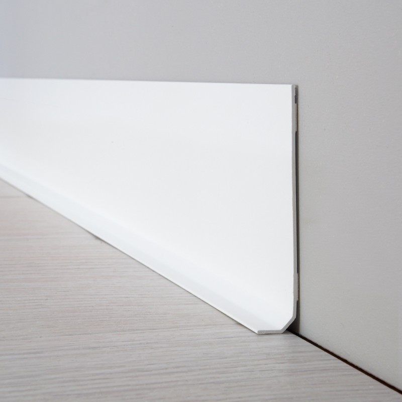 Lot de 10 plinthes PVC L100xH8cm Lot de 10 plinthes PVC L100xH8cm