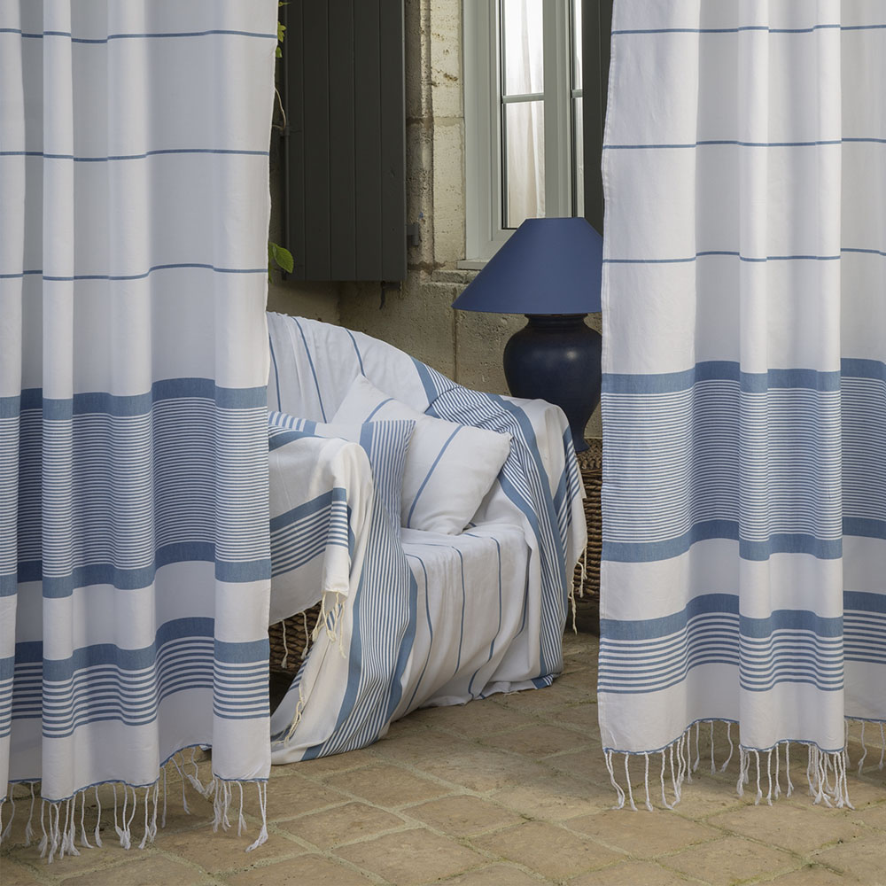 CARTHAGE - Rideau ajustable 100% coton blanc et bleu 140 x 210 à 240 CARTHAGE - Rideau ajustable 100% coton blanc et bleu 140 x 210 à 240