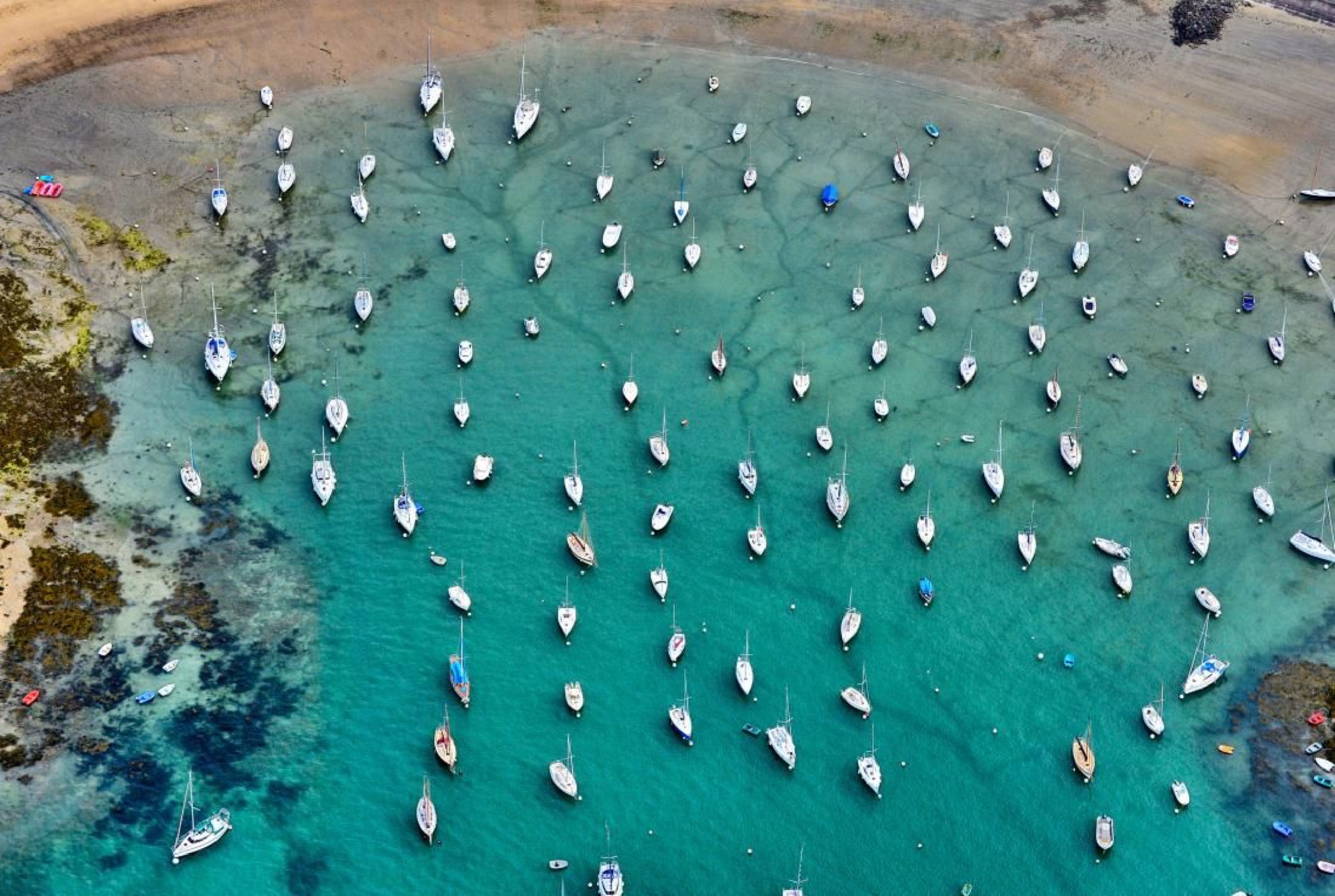 BATEAUX AU MOUILLAGE - Photo de Christophe Huchet 60x40 cm BATEAUX AU MOUILLAGE - Photo de Christophe Huchet 60x40 cm