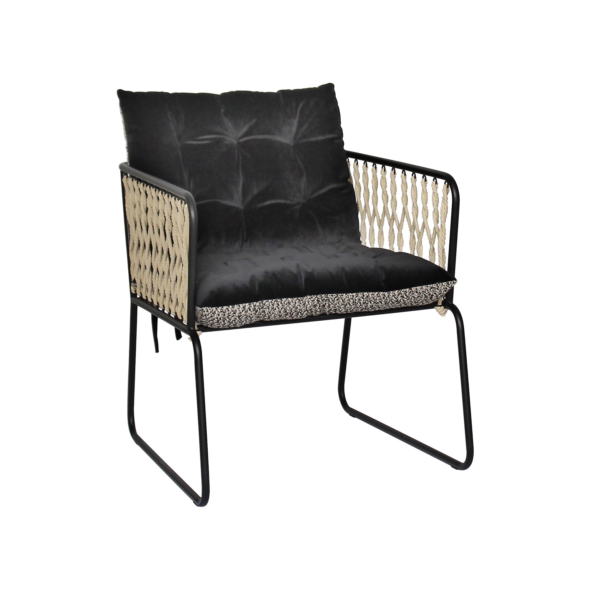 Fauteuil en velours lisse beige pieds en métal noir Fauteuil en velours lisse beige pieds en métal noir