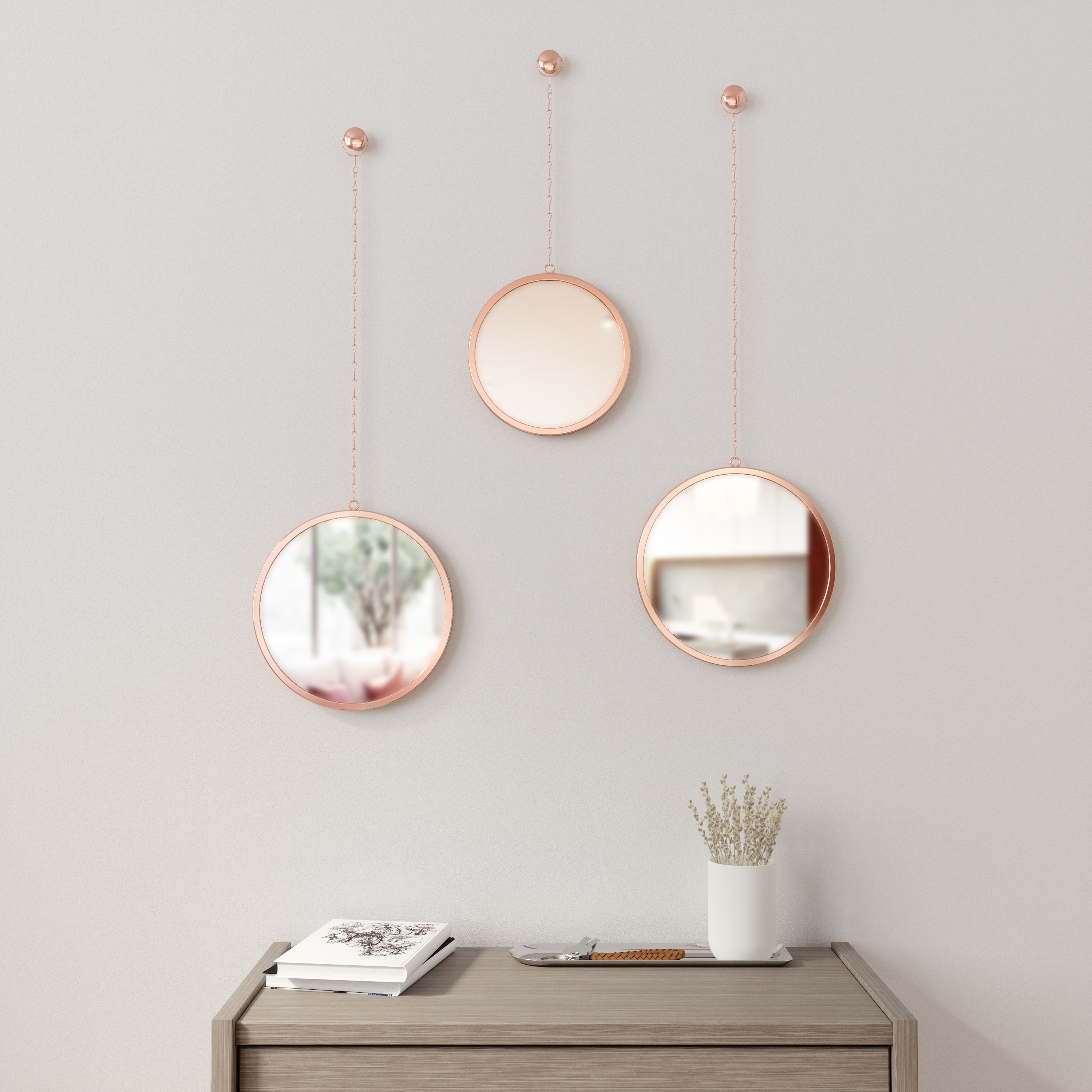 Lot de 3 miroirs ronds, suspendus, cuivre (photo) Lot de 3 miroirs ronds, suspendus, cuivre