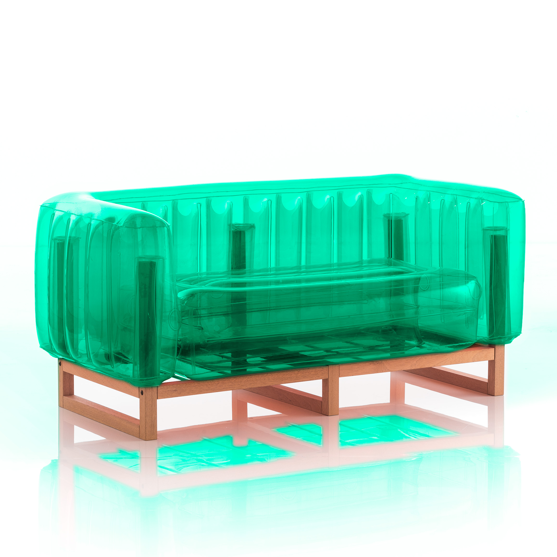 Canapé cadre bois assise thermoplastique vert crystal Canapé cadre bois assise thermoplastique vert crystal