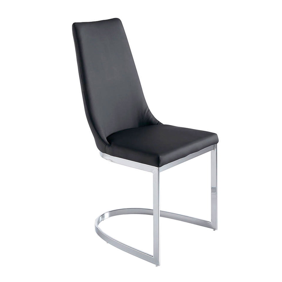 Chaise effet cuir noire avec pieds en acier (photo) Chaise effet cuir noire avec pieds en acier