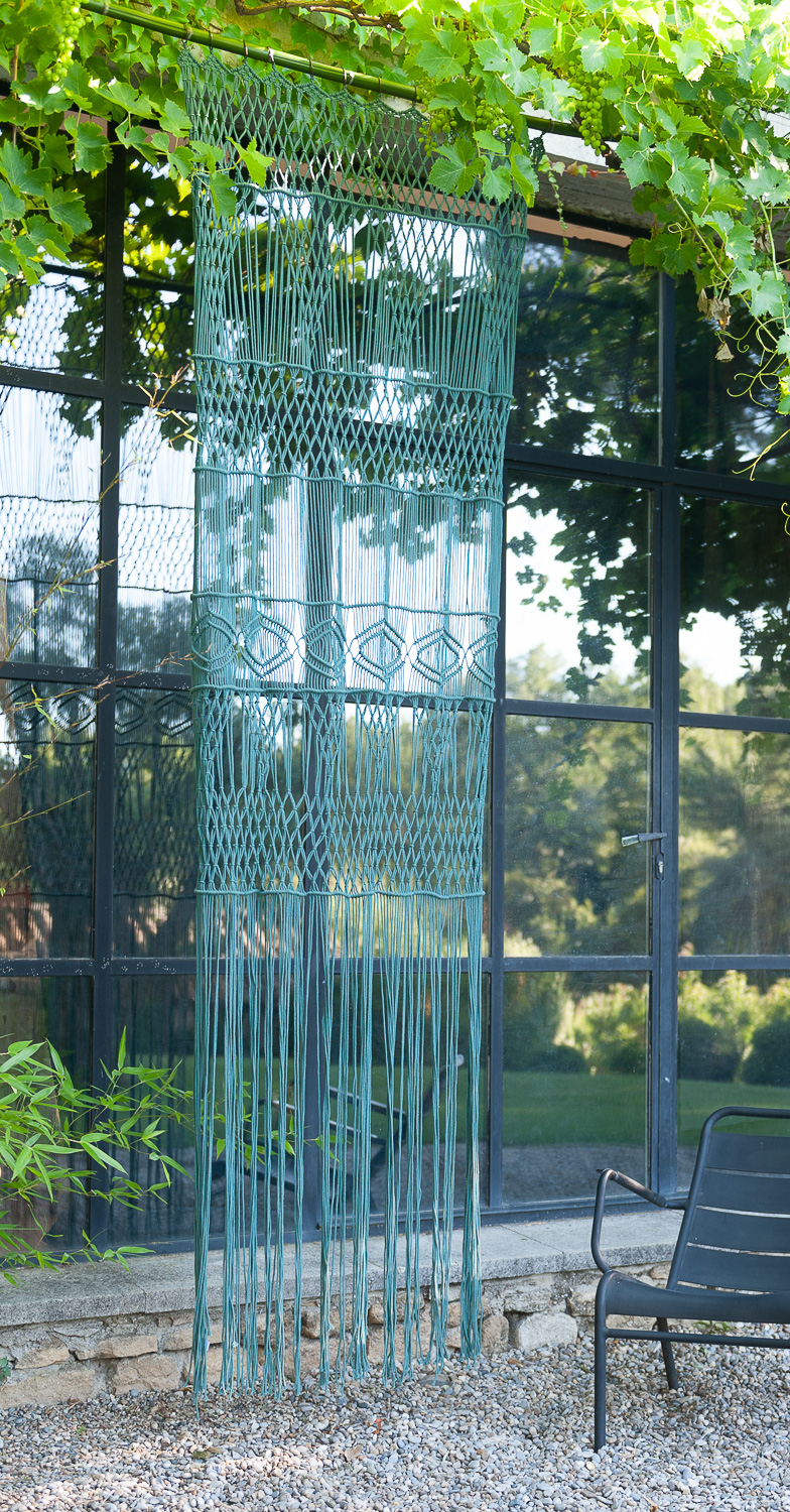Rideau portière en macramé de coton 100x280 cm céladon (photo) Rideau portière en macramé de coton 100x280 cm céladon