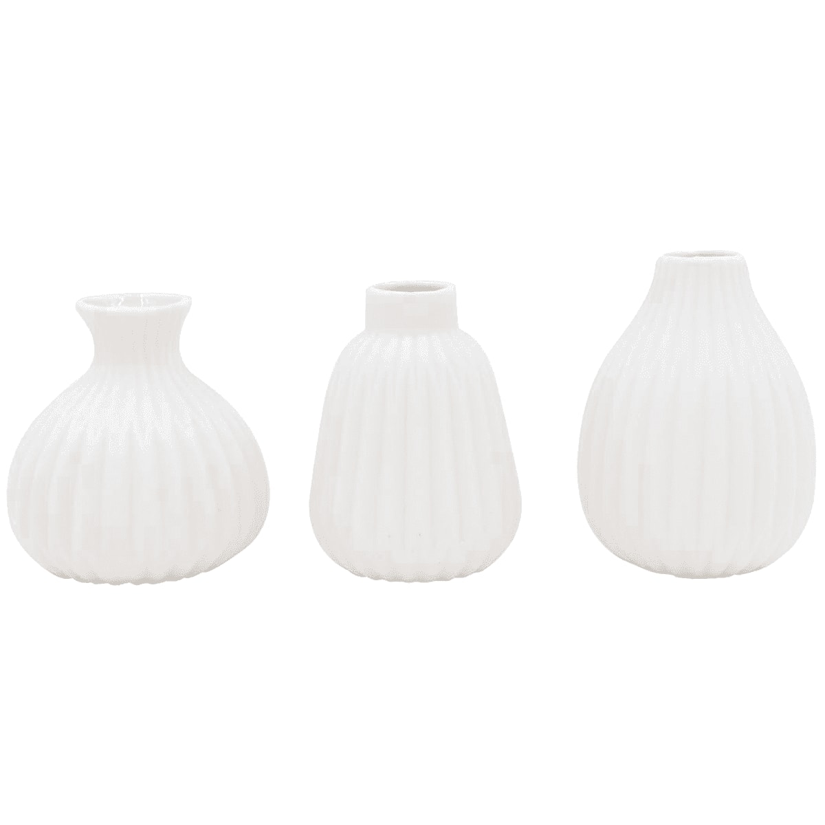 Set de 3 petits vases en porcelaine blanche Set de 3 petits vases en porcelaine blanche