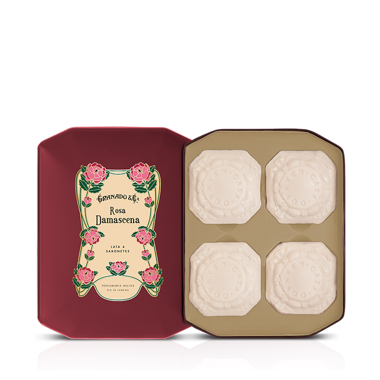 Coffret en métal avec savons à la rose Coffret en métal avec savons à la rose