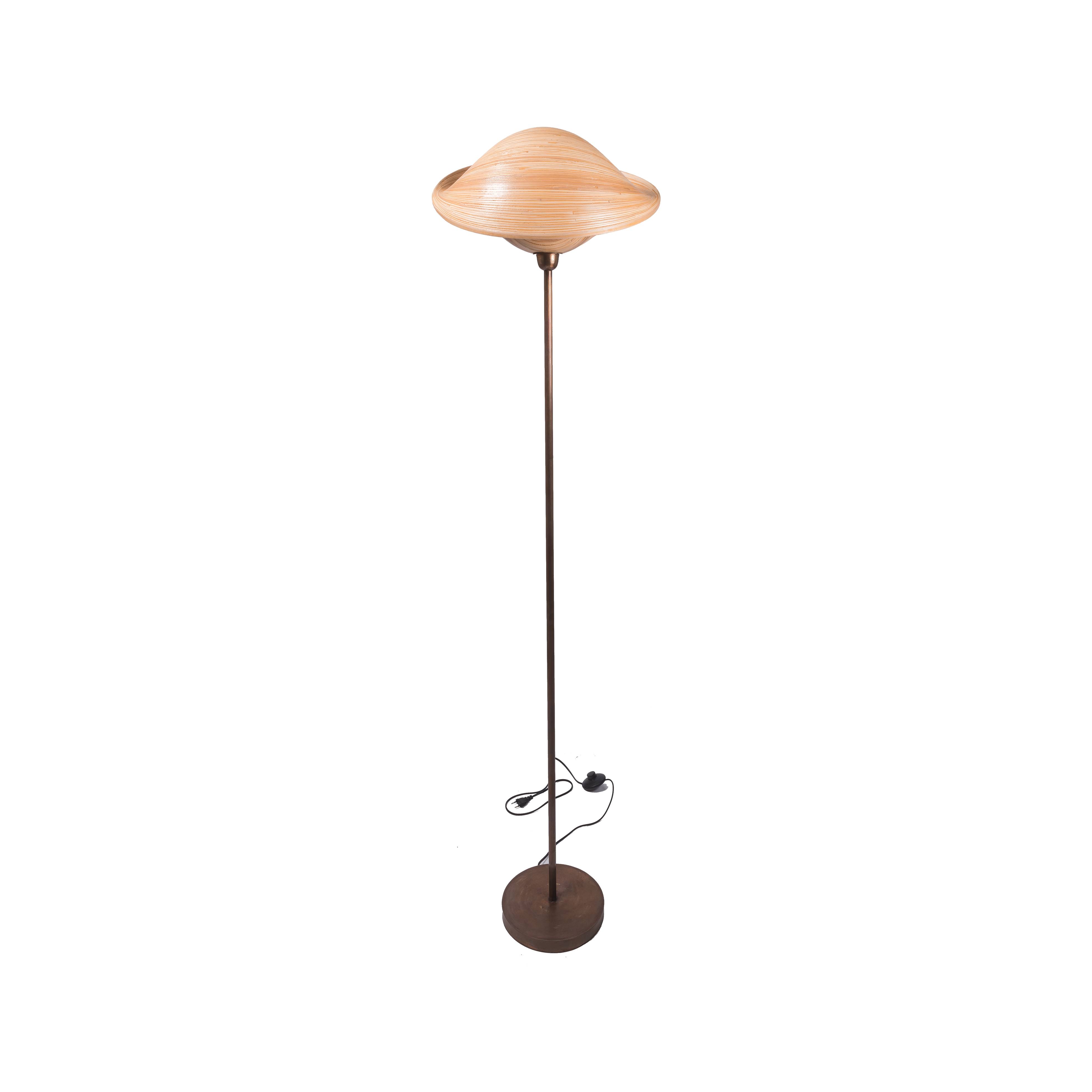 Lampadaire en bambou et pied en bronze H138 Lampadaire en bambou et pied en bronze H138