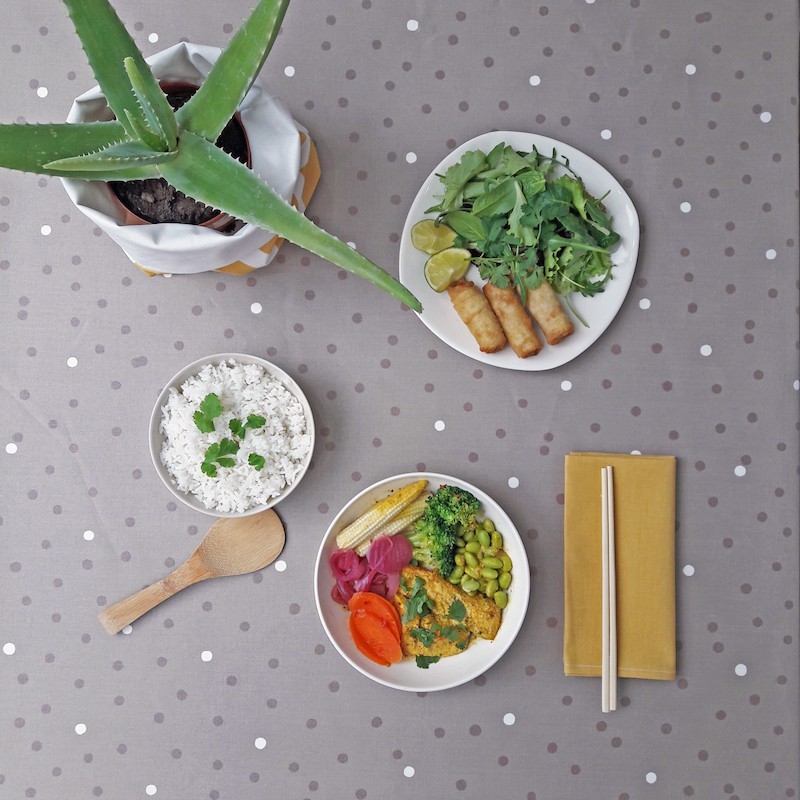 Nappe coton enduit taupe carrée 160 x 160 cm